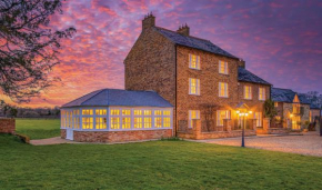 Hardwick Lodge